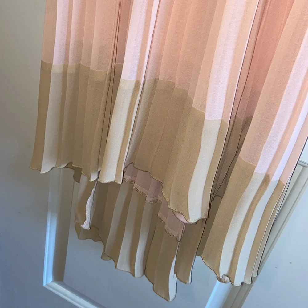 Jessica Simpson pleated chiffon dress 4 - Picture 2 of 7